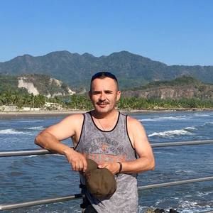 Meet your Posher, Fernando